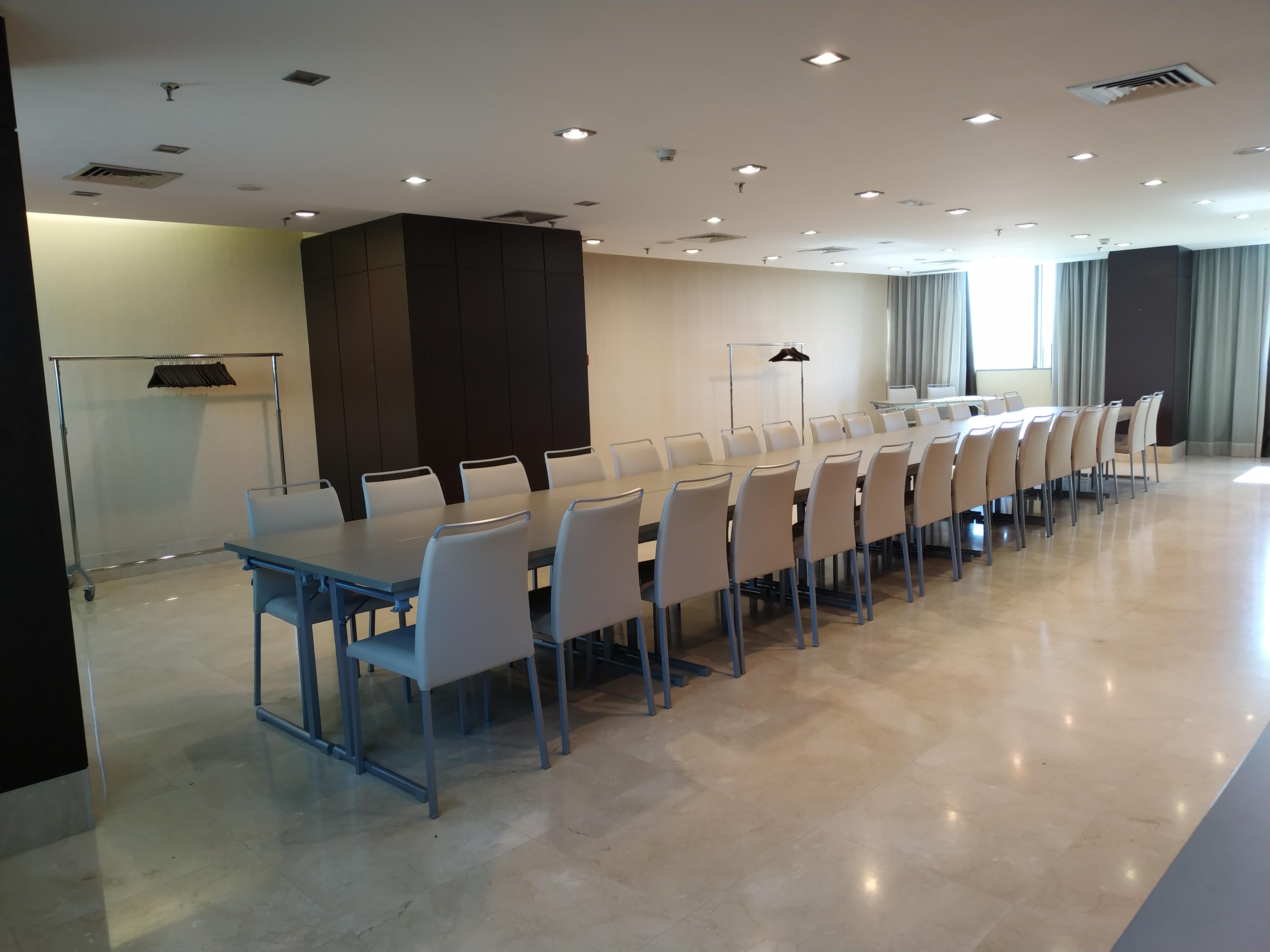 Lcb Hotel Fuenlabrada Bagian luar foto
